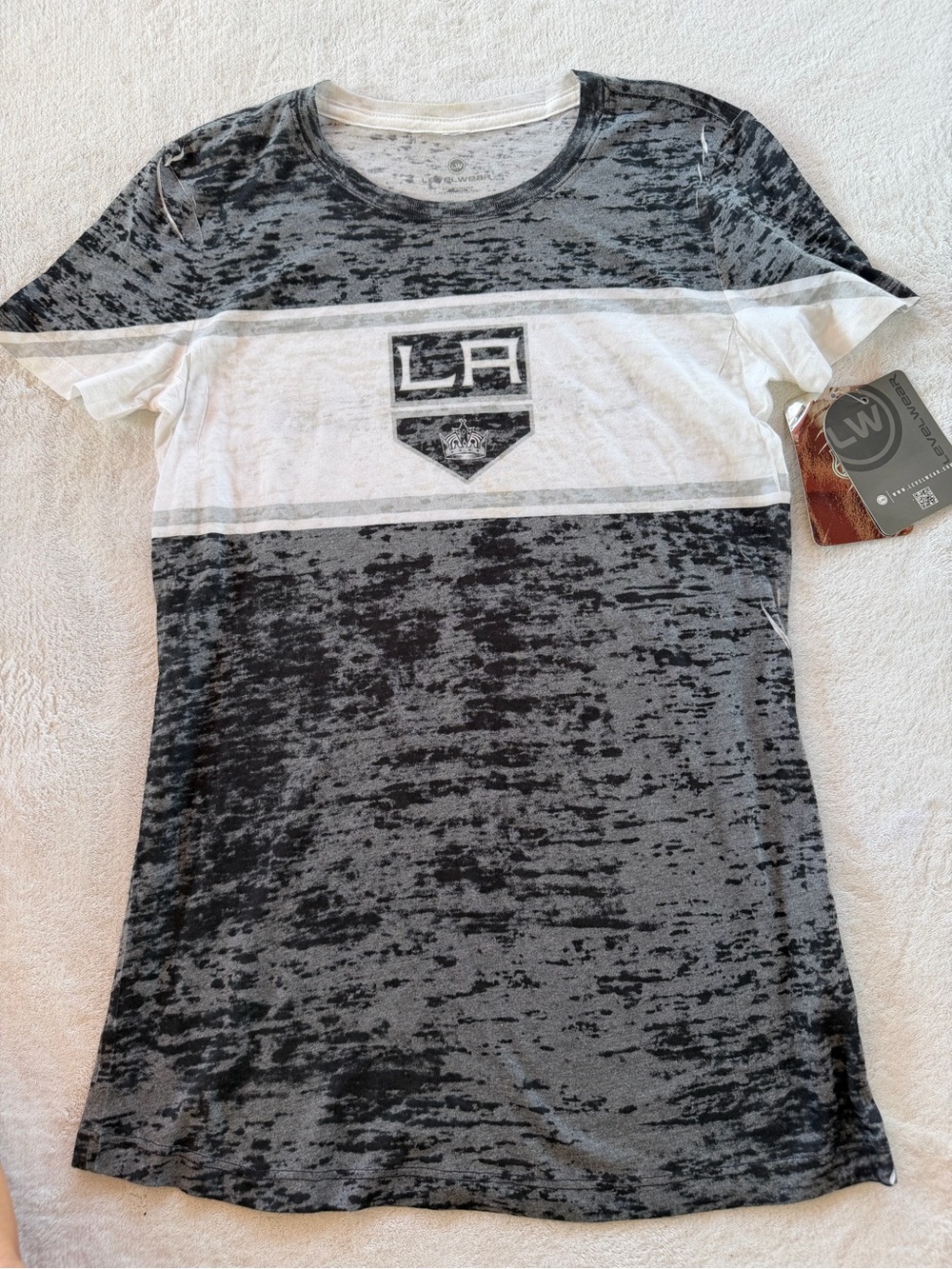 LA Graphic Short Sleeve Women's Tee - Black & White Size L